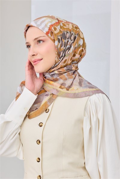Velora Eşarp İllustration Art Vizon