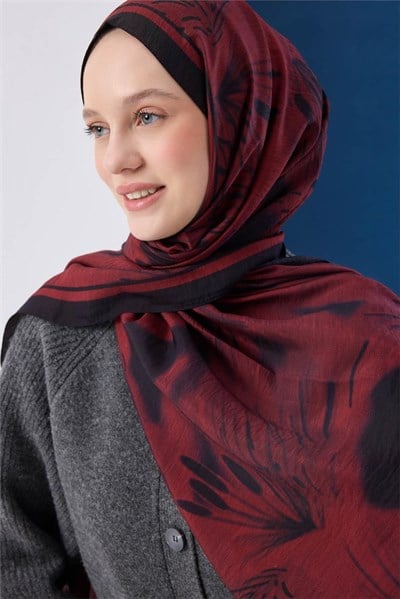 Viskon Mayda Şal Kırmızı Zeminli Siyah Detaylı Desenli Yumuşak Dokulu 190x70