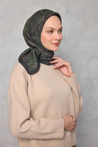 Viskon Velora Eşarp Dört Mevsim Karma Desen Çam Yeşili 90x90