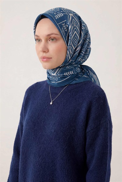 Viskon Velora Eşarp Dört Mevsim Kilim Desen Dumanlı Mavi 90X90