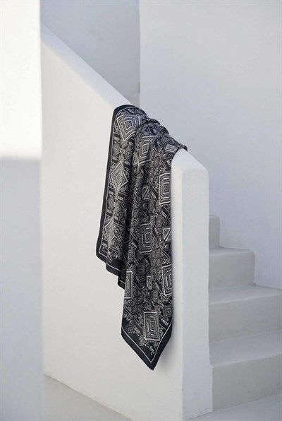 Viskon Velora Eşarp Dört Mevsim Kilim Desen Koyu Siyah 90X90