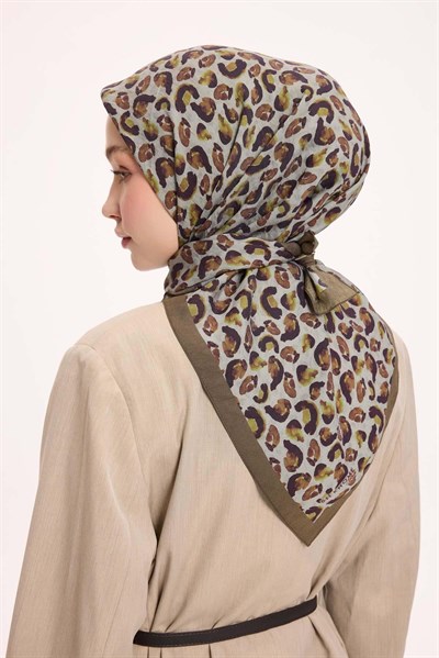 Viskon Velora Eşarp Dört Mevsim Leopar Desen Haki 90X90