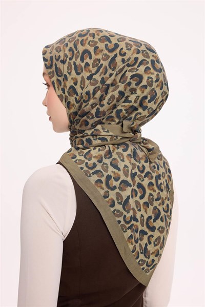 Viskon Velora Eşarp Dört Mevsim Leopar Desen Asker Yeşili 90X90