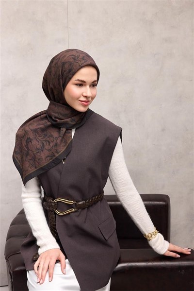 Viskon Velora Eşarp Koyu Espresso Tonlu Barok Floral Desenli Tok Duruşlu 90x90