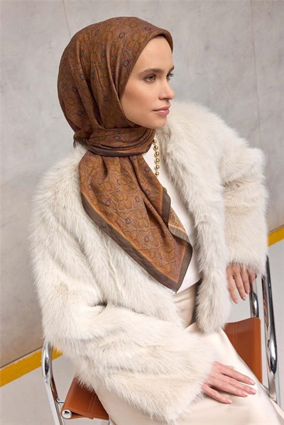 Viskon Velora Eşarp Safran Yonca Desenli Tok Duruşlu 90x90