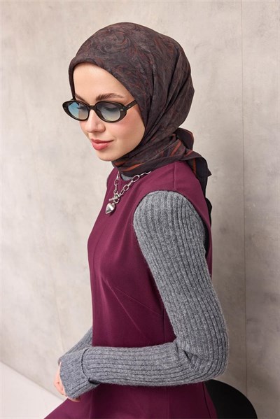 Viskon Velora Eşarp Siyah-Mor Tonlu Barok Floral Desenli Tok Duruşlu 90x90