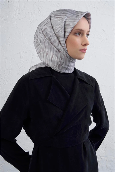 Armine Sura İpek Eşarp 9435-41