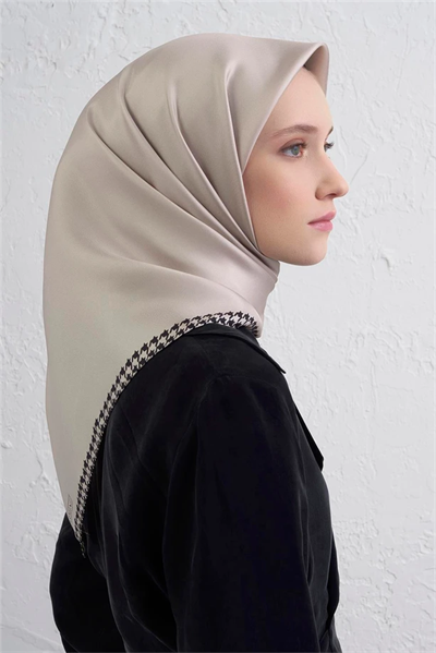 Armine Sura İpek Eşarp 9443-01