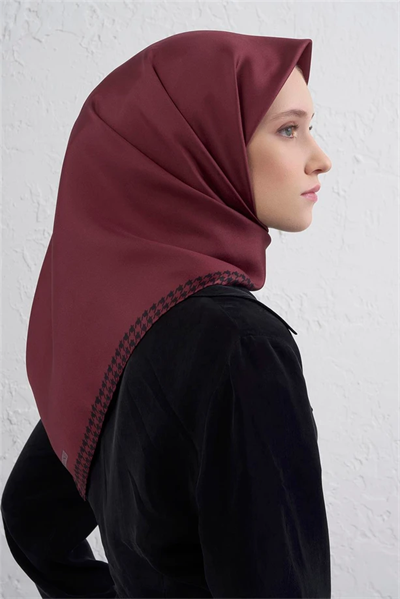 Armine Sura İpek Eşarp 9443-04