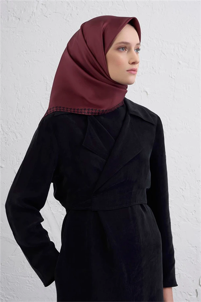 Armine Sura İpek Eşarp 9443-04
