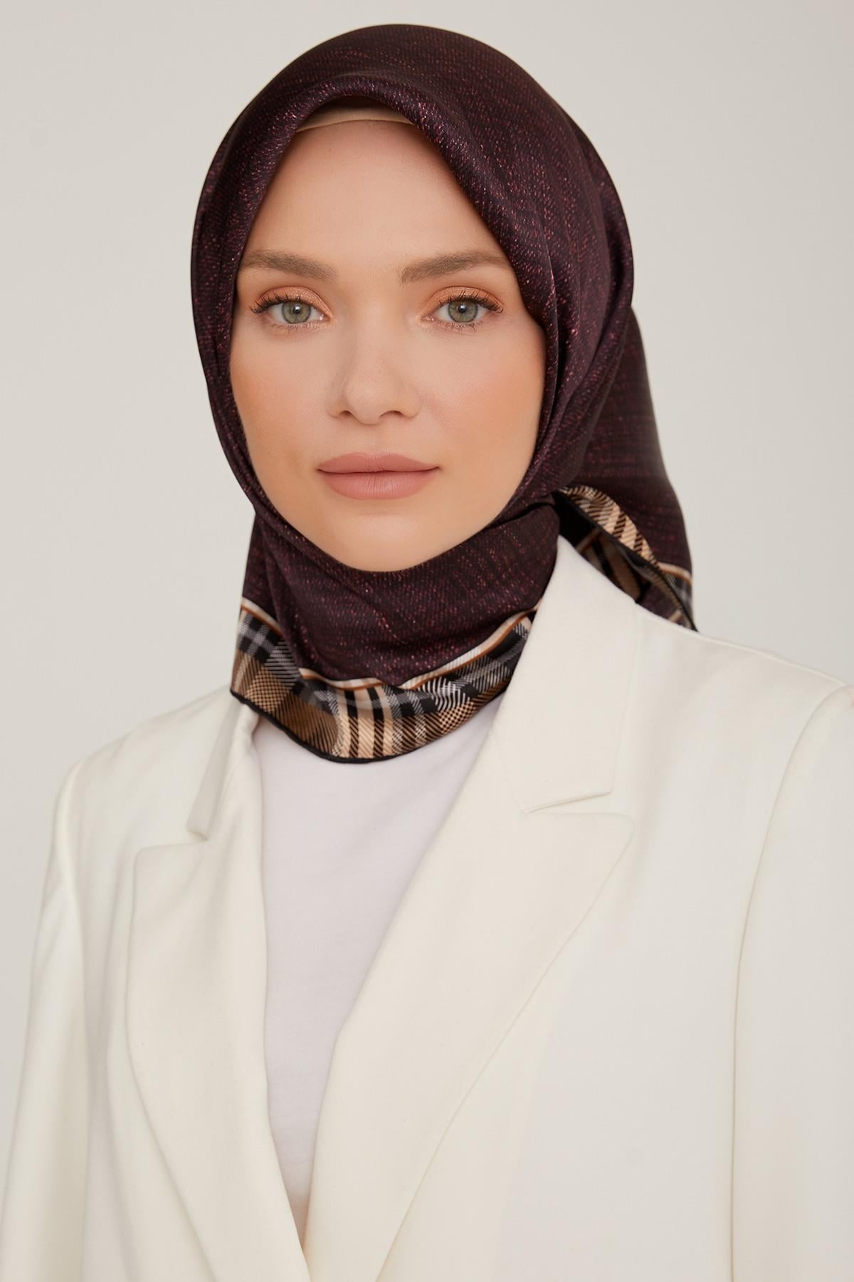 Armine 2022-23 Sonbahar Kış Sezonu Twill İpek Eşarp 8803D02 01