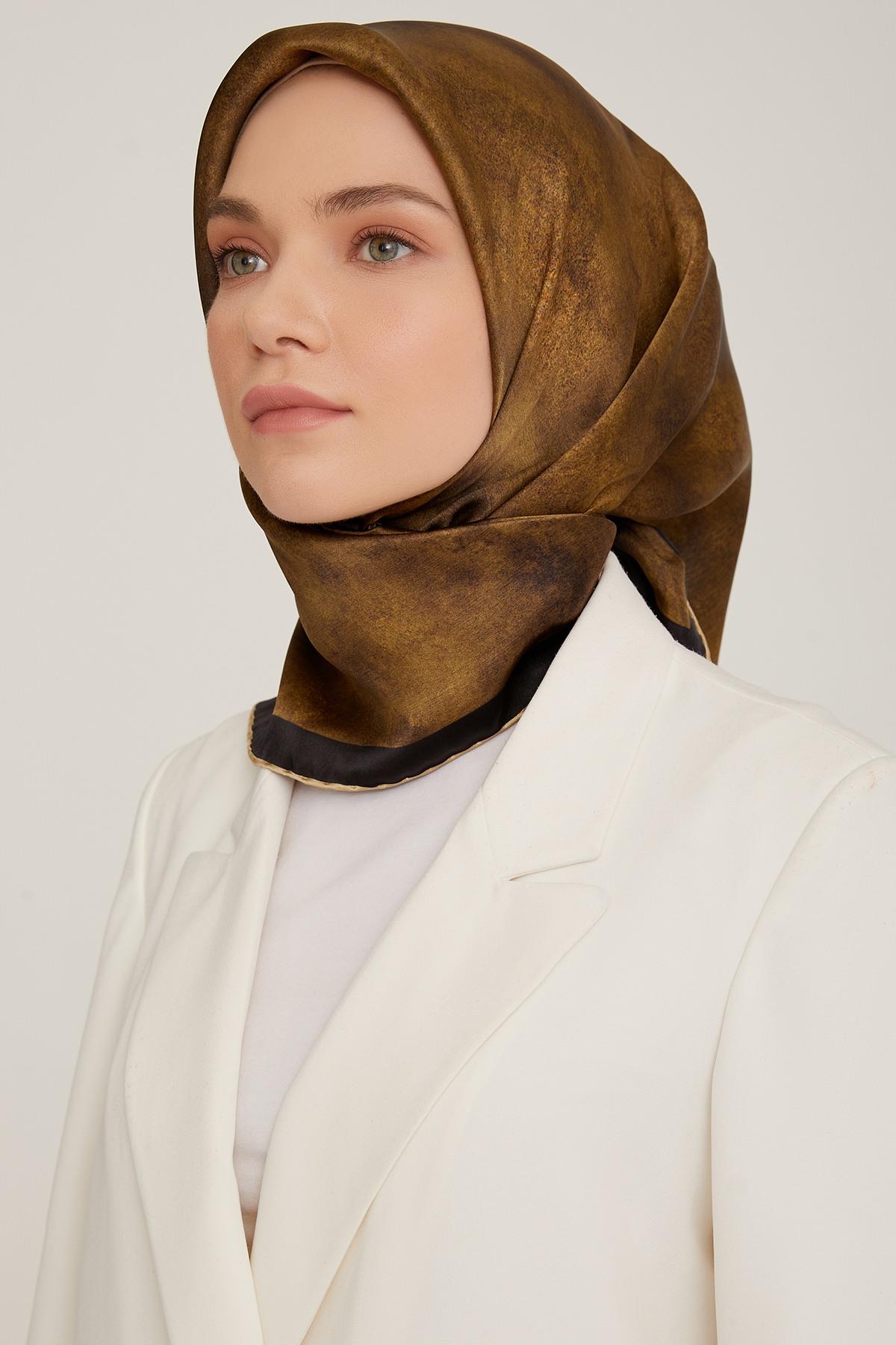 Armine 2022-23 Sonbahar Kış Sezonu Twill İpek Eşarp 8849D02 33