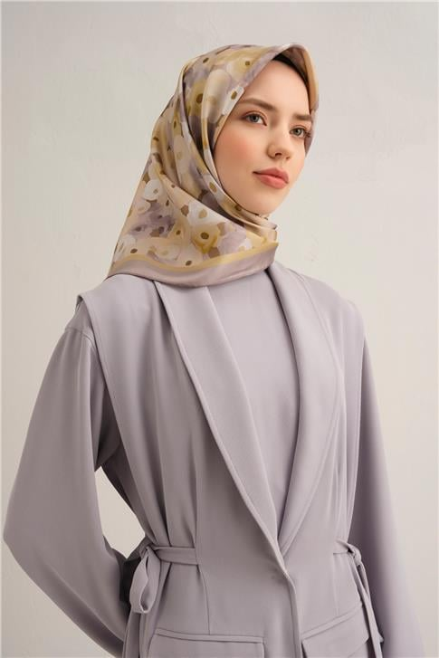 Armine Çiçek Desenli Saf İpek Sura Eşarp 9300D 53