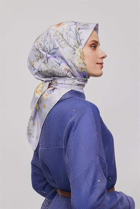 Armine Çiçek Desenli Saf İpek Sura Eşarp 9347D 82