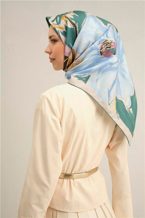 Armine Çiçek Desenli Saf İpek Twill Eşarp 9337D 50