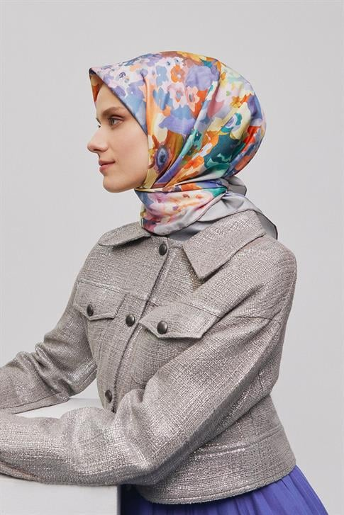 Armine Çiçek Desenli Saf İpek Twill Eşarp 9334D 32