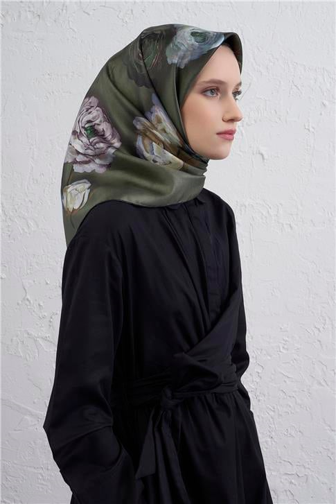 Armine Çiçek Desenli Saf İpek Twill Eşarp 9419D 50