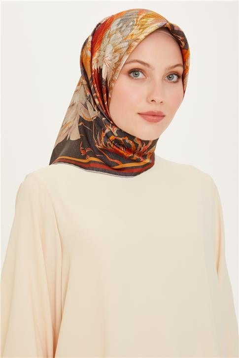 Armine Çiçek Desenli Sura Saf İpek Eşarp 9220D 82