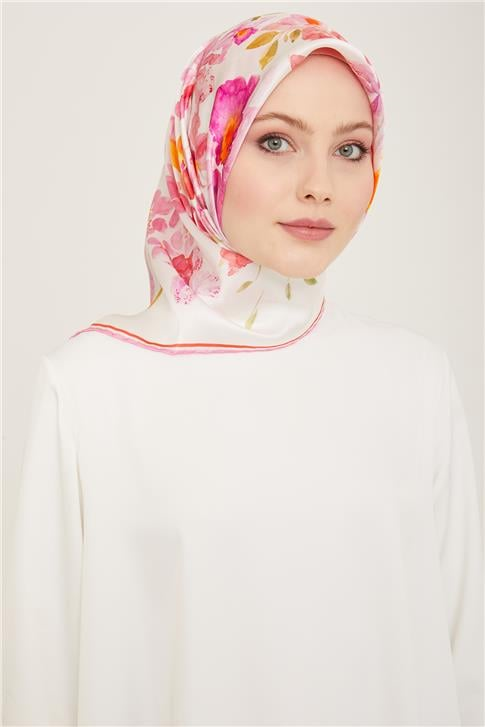 Armine Çiçek Desenli Twill İpek Eşarp 24Ya9127 51 09