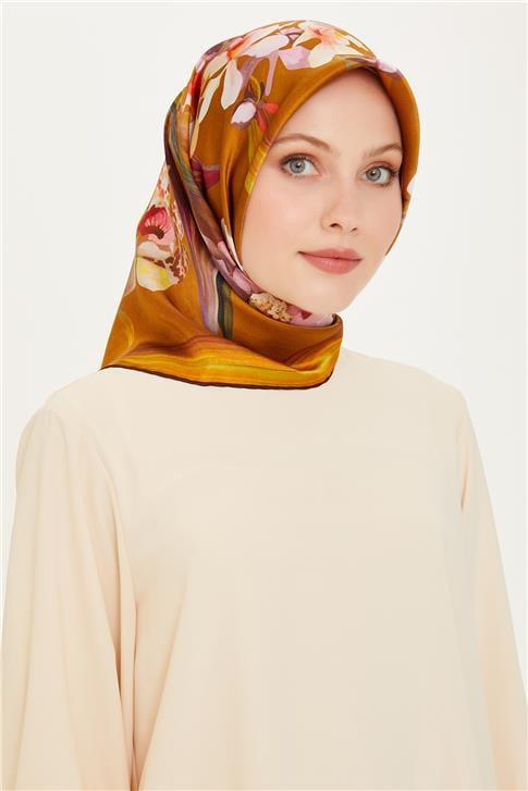 Armine Çiçek Desenli Twill Saf İpek Eşarp 9215D 34 50