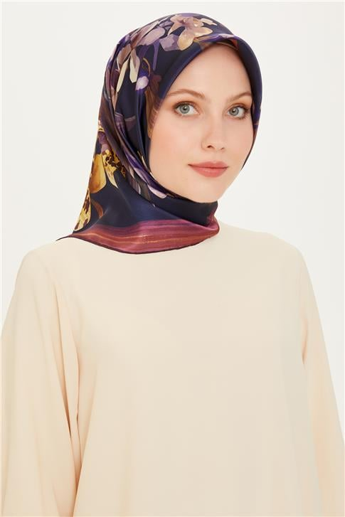 Armine Çiçek Desenli Twill Saf İpek Eşarp 9215D 34 02