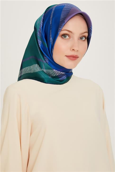 Armine Geometrik Desenli Sura Saf İpek Eşarp 9206D 82