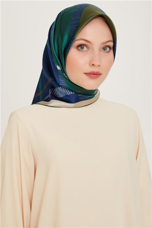 Armine Geometrik Desenli Sura Saf İpek Eşarp 9206D 55
