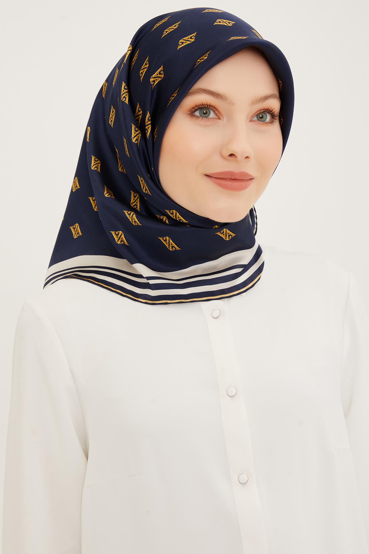 Armine İpek Eşarp 2023/24 İlkbahar Yaz Sezonu 8959D01 05 -Sura İpek
