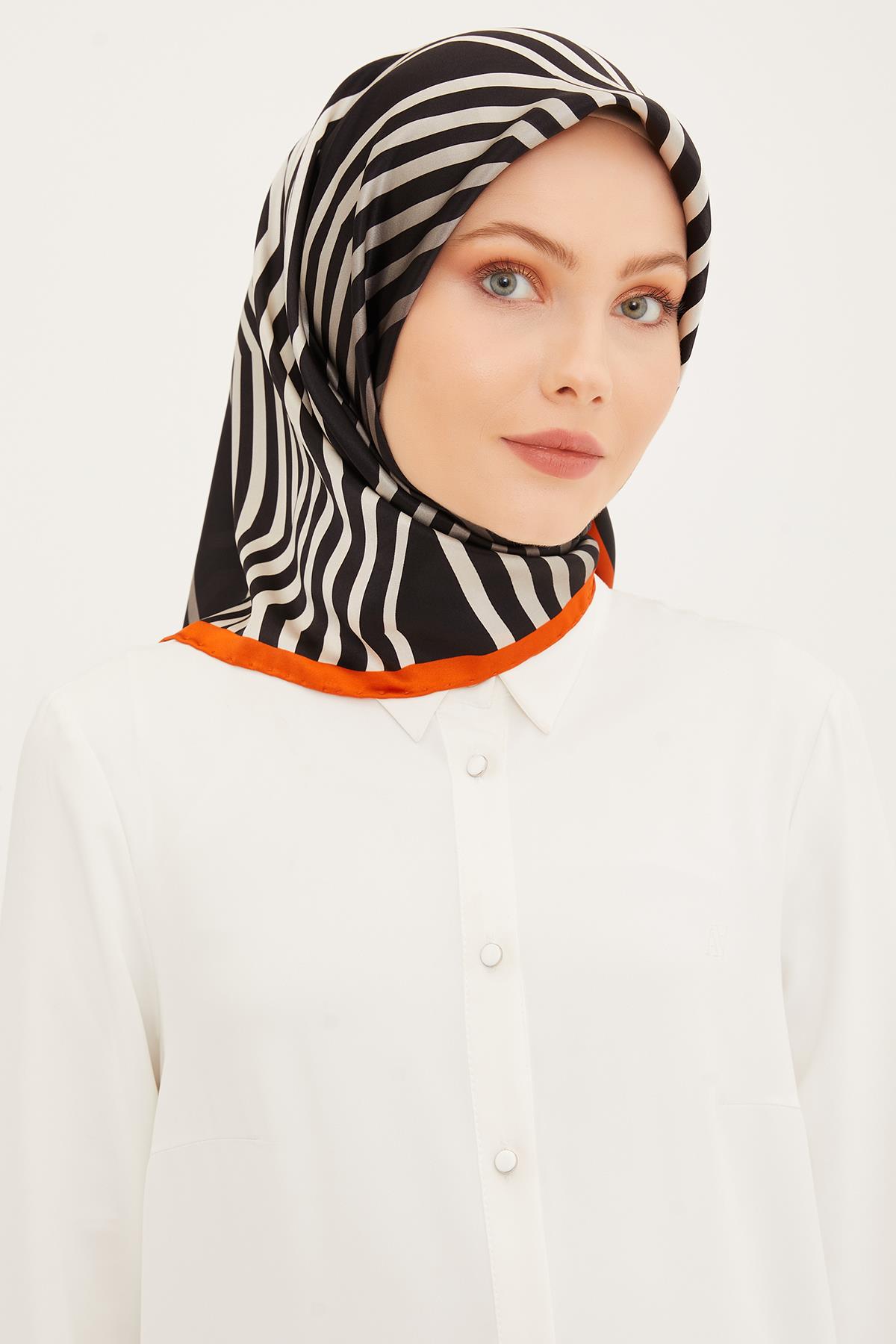 Armine İpek Eşarp 2023/24 İlkbahar Yaz Sezonu 8905D01 33 -Sura İpek