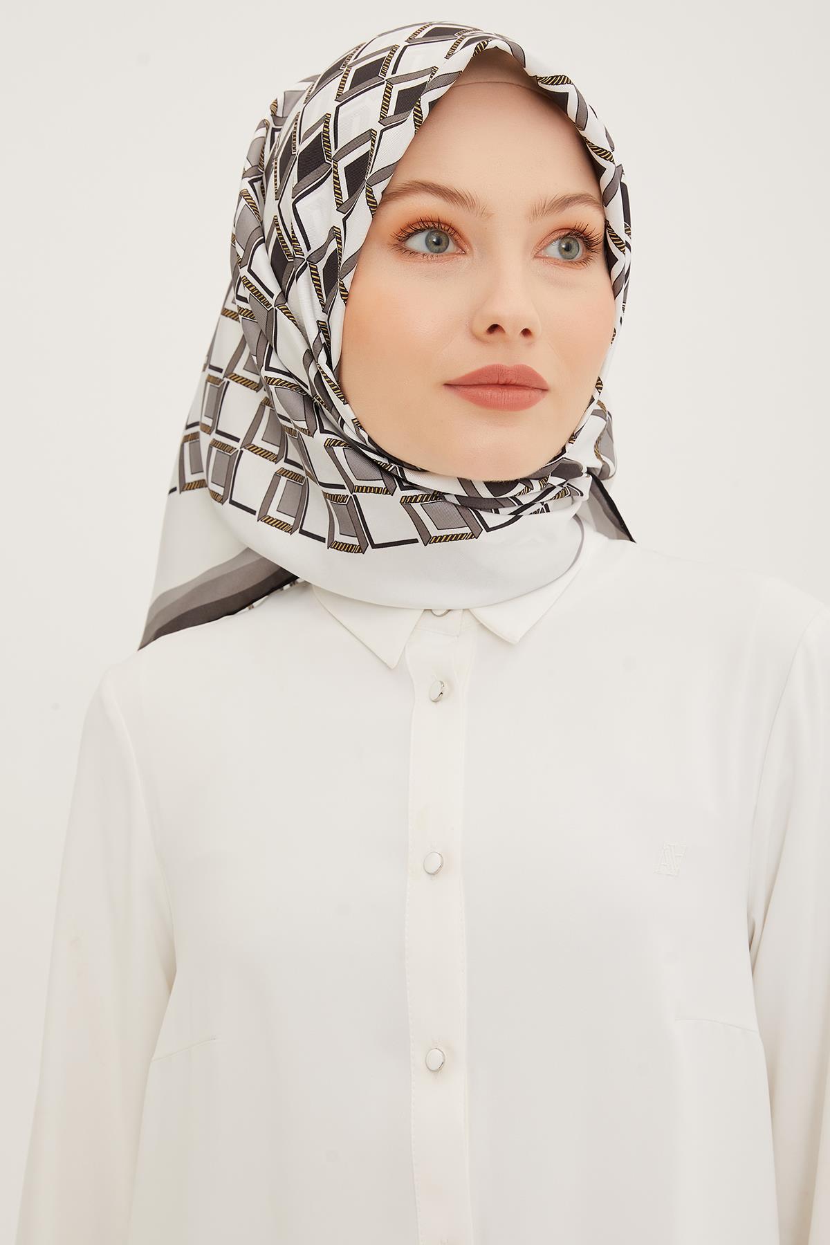 Armine İpek Eşarp 2023/24 İlkbahar Yaz Sezonu 8913D01 36 -Sura İpek
