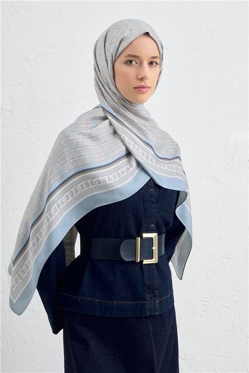 Armine İpek Tensel Monogram Şal 06