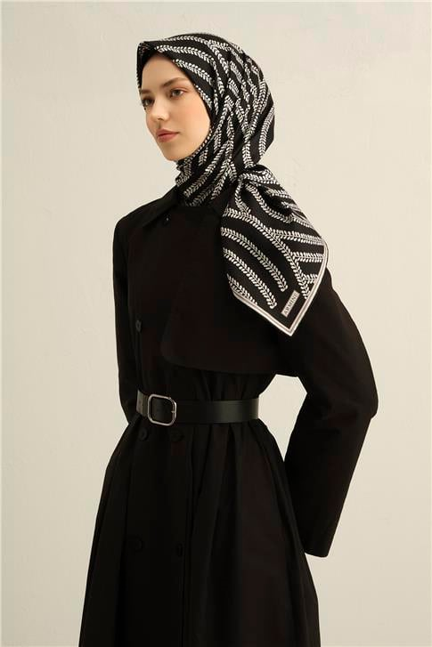 Armine Klasik Desenli Saf İpek Sura Eşarp 9351D 55