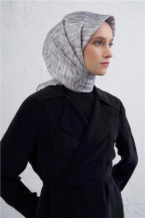 Armine Klasik Desenli Saf İpek Twill Eşarp 9435D 41