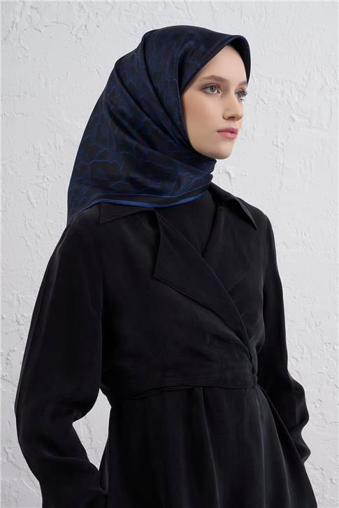 Armine Klasik Desenli Saf İpek Twill Eşarp 9408D 02