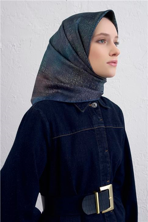 Armine Klasik Desenli Saf İpek Twill Eşarp 9437D 10