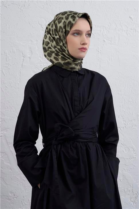 Armine Klasik Desenli Saf İpek Twill Eşarp 9425D 32