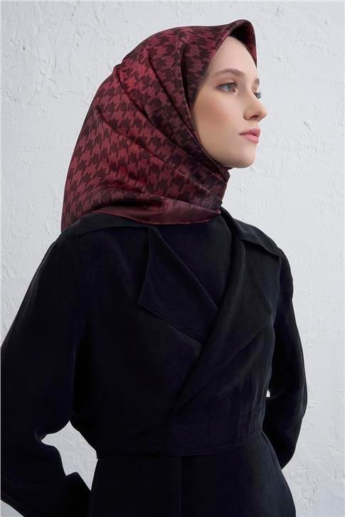 Armine Klasik Desenli Saf İpek Twill Eşarp 9434D 80