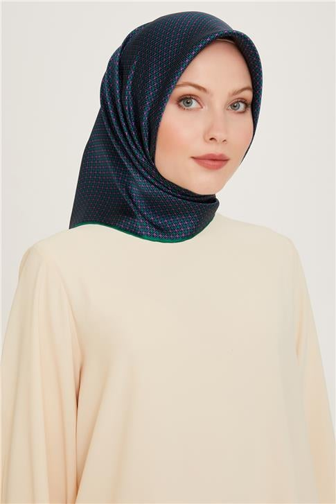 Armine Klasik Desenli Sura Saf İpek Eşarp 9210D 84