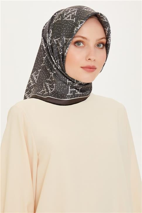 Armine Monogram Desenli Sura Saf İpek Eşarp 9228D 54
