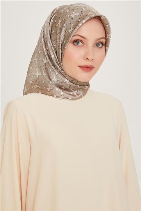 Armine Monogram Desenli Sura Saf İpek Eşarp 9207D 01 06