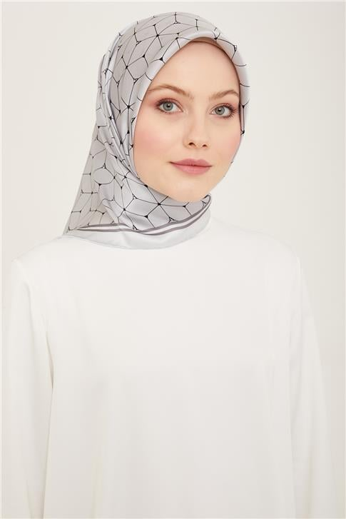 Armine Monogram Desenli Twill İpek Eşarp 24Ya9166 34 02