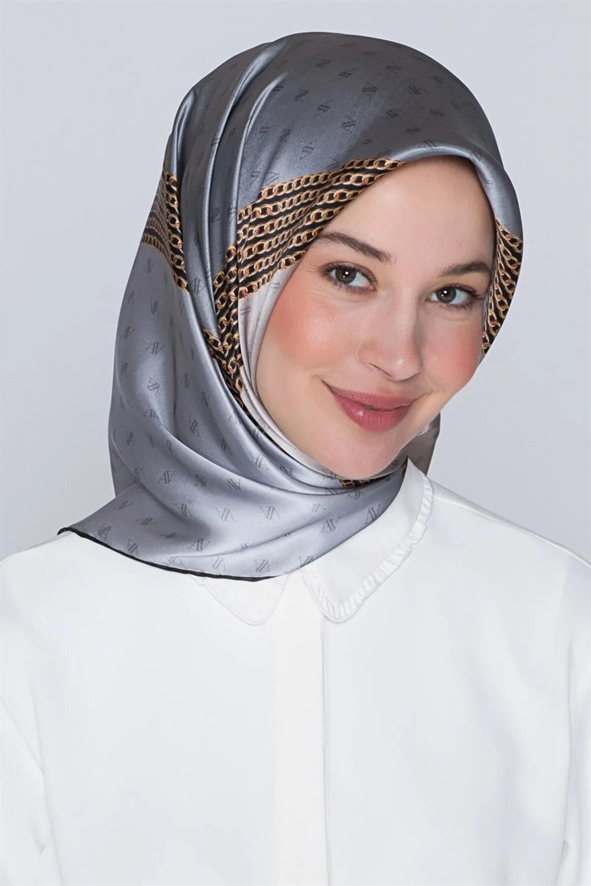 Armine Nostalji Serisi Sura İpek Eşarp 8116-24