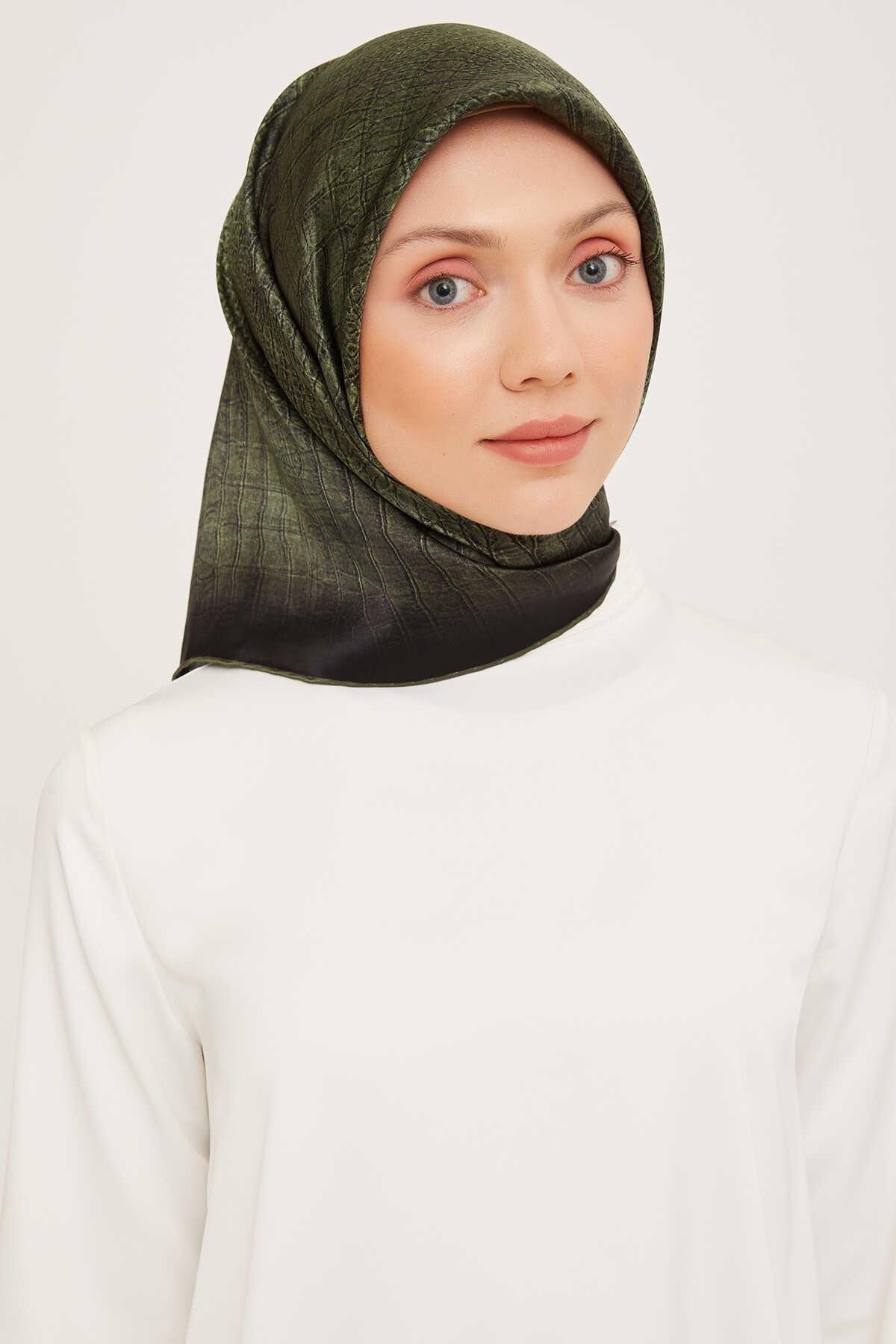 Armine Nostalji Serisi Twill İpek Eşarp 9030-53NT
