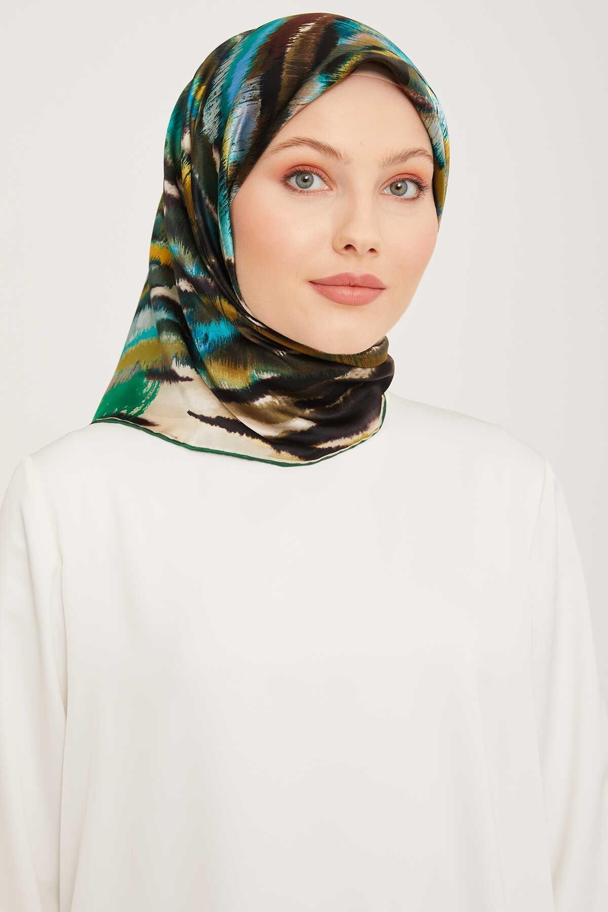 Armine Nostalji Serisi Twill İpek Eşarp 9049-35NT
