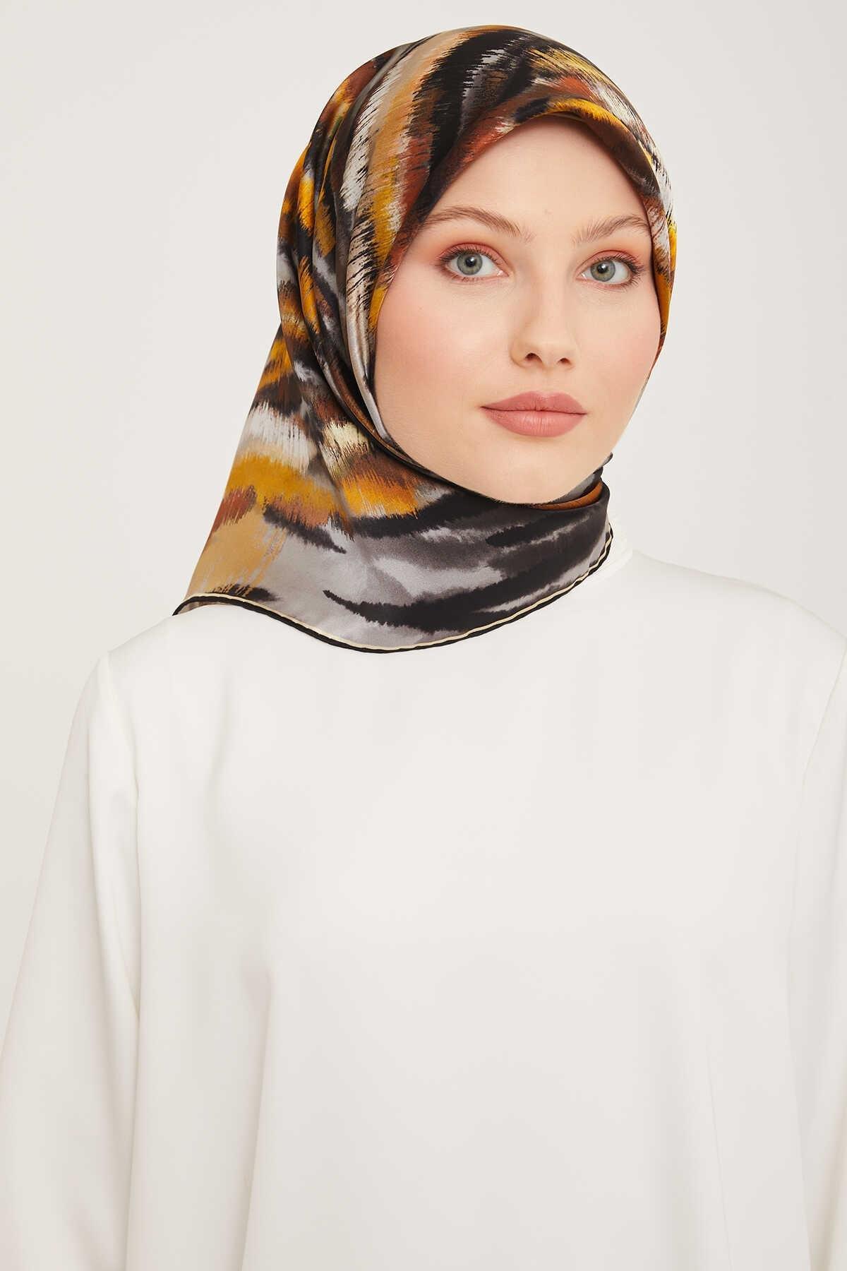 Armine Nostalji Serisi Twill İpek Eşarp 9049-39NT