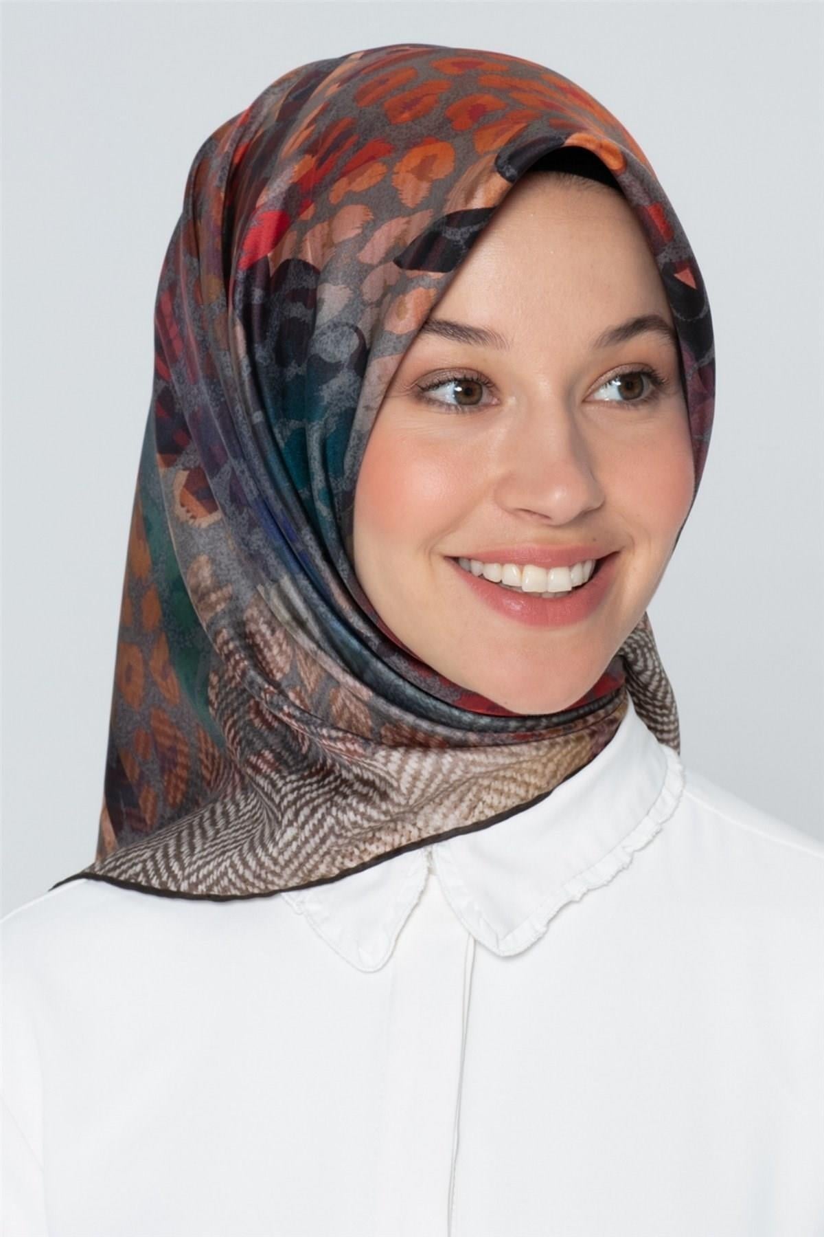 Armine Özel Nostalji Serisi Sura İpek Eşarp Modelleri 8201-31NS