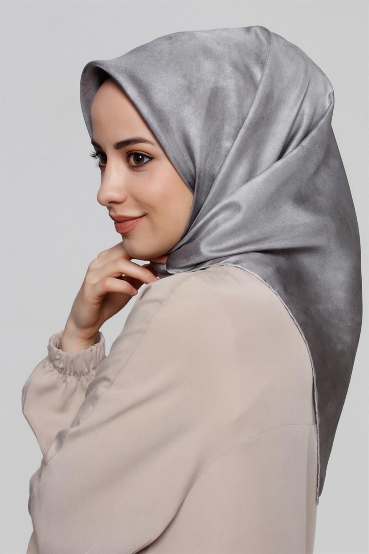 Armine Özel Nostalji Serisi Twill İpek Eşarp Modelleri 8333D-08