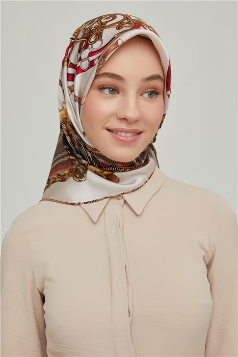 Armine Sura İpek Eşarp 21Ka8607 01