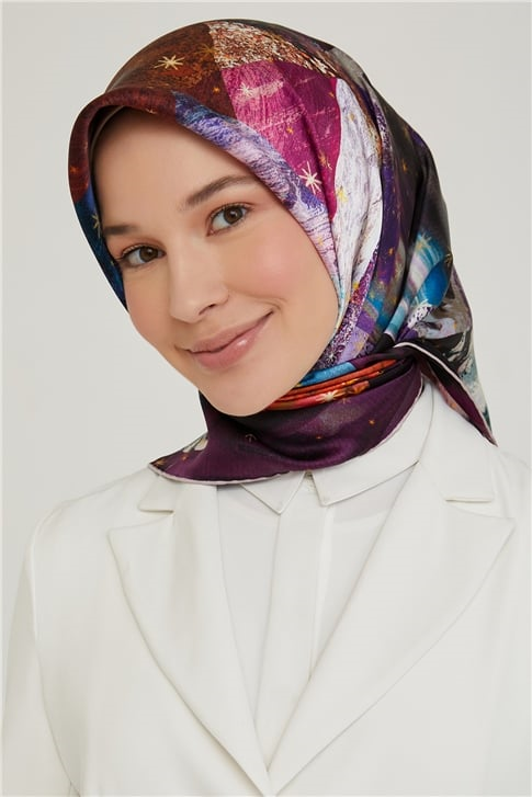 Armine Sura İpek Eşarp 21Ka8608 03