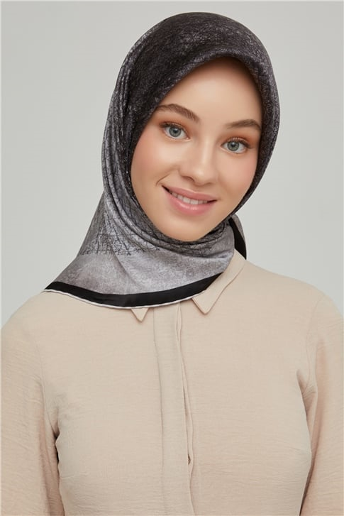 Armine Sura İpek Eşarp 21Ka8611 35